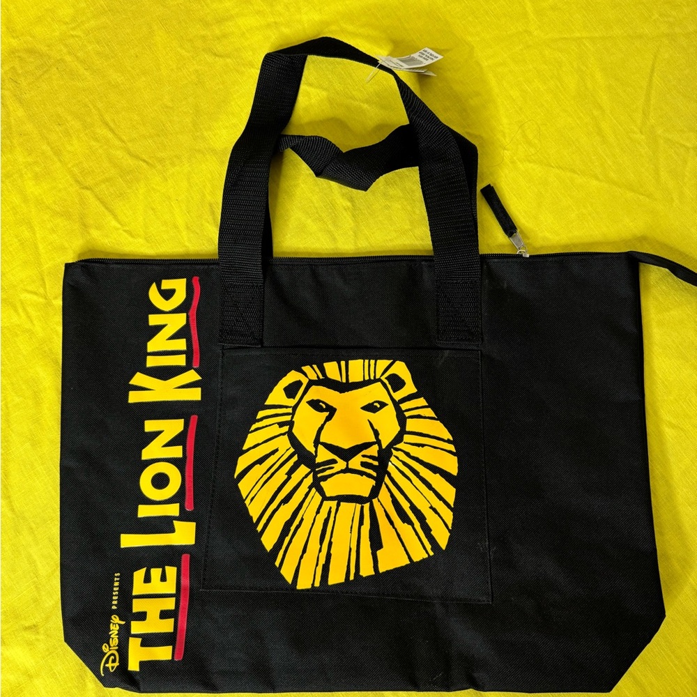 Lion king tote bag with tags